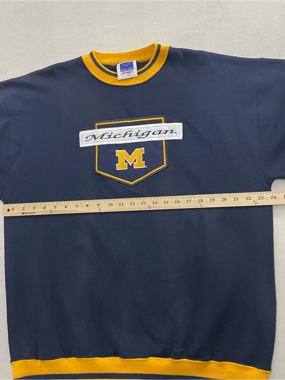 VTG Y2K Michigan Wolverines Sweatshirt XL Pullover Football Midland Sport USA - Picture 8 of 10